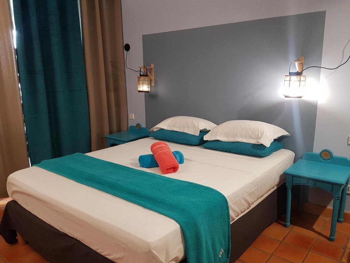 Les Studios de La Baie 349 Trinité  Extérieur photo